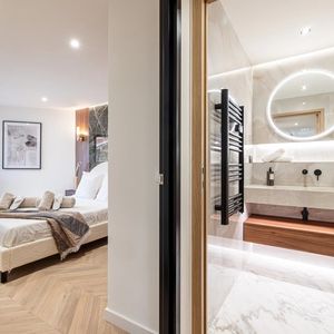 Property in Carre d'Argent