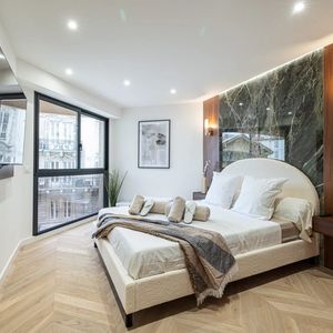 Property in Carre d'Argent