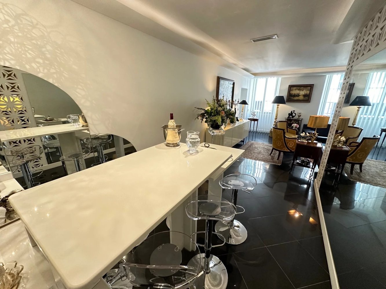 Property photo in Carre d'Argent