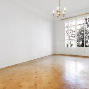 Property in Carre d'Argent