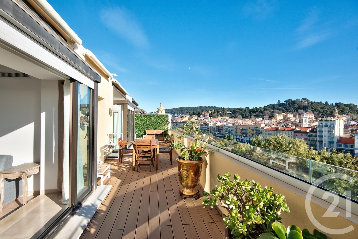 Property photo in Carre d'Argent