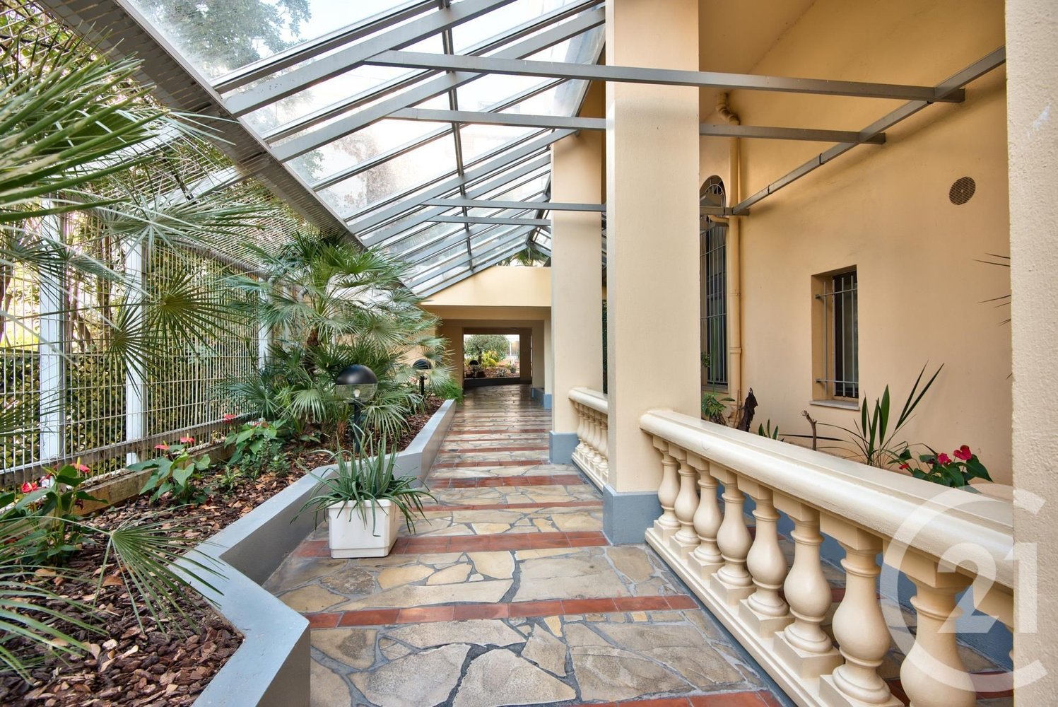 Property photo in Carre d'Argent