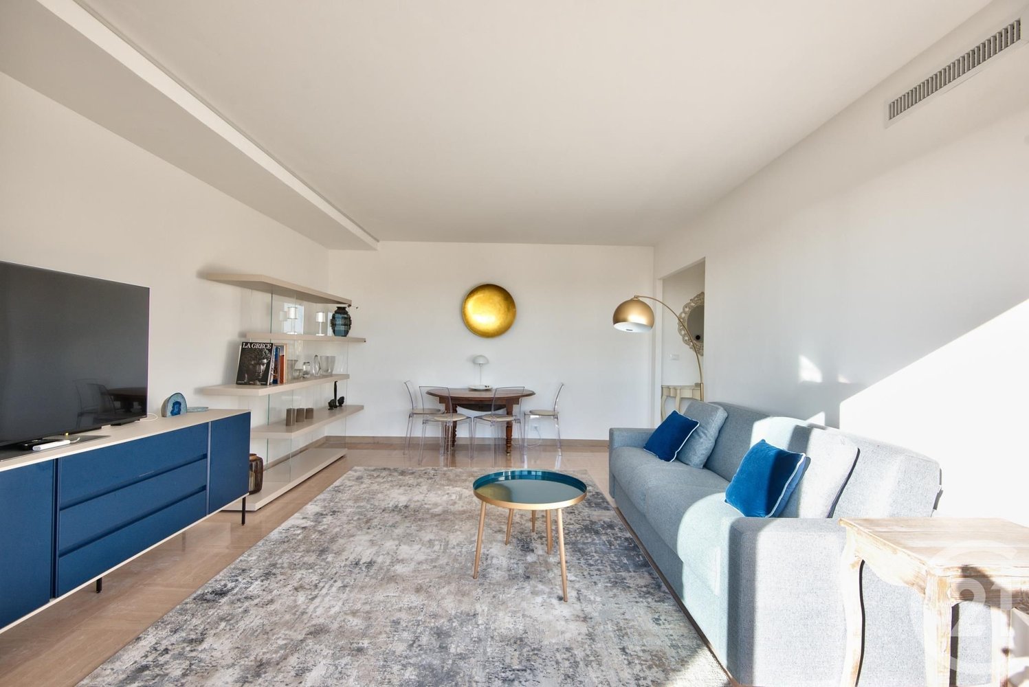 Property photo in Carre d'Argent