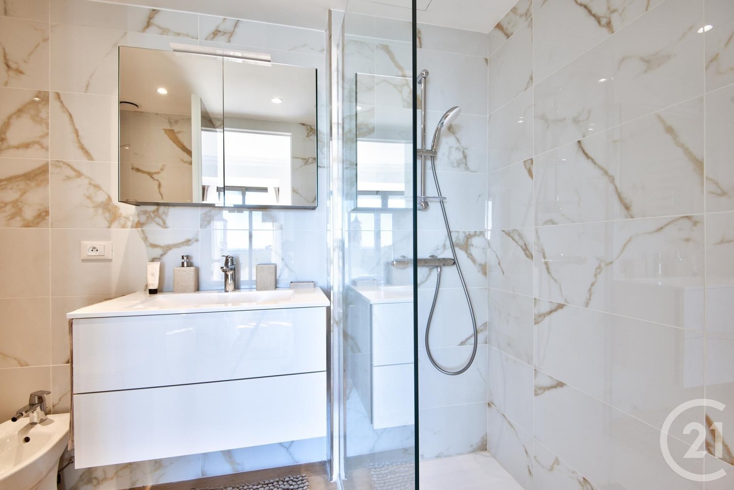 Property photo in Carre d'Argent