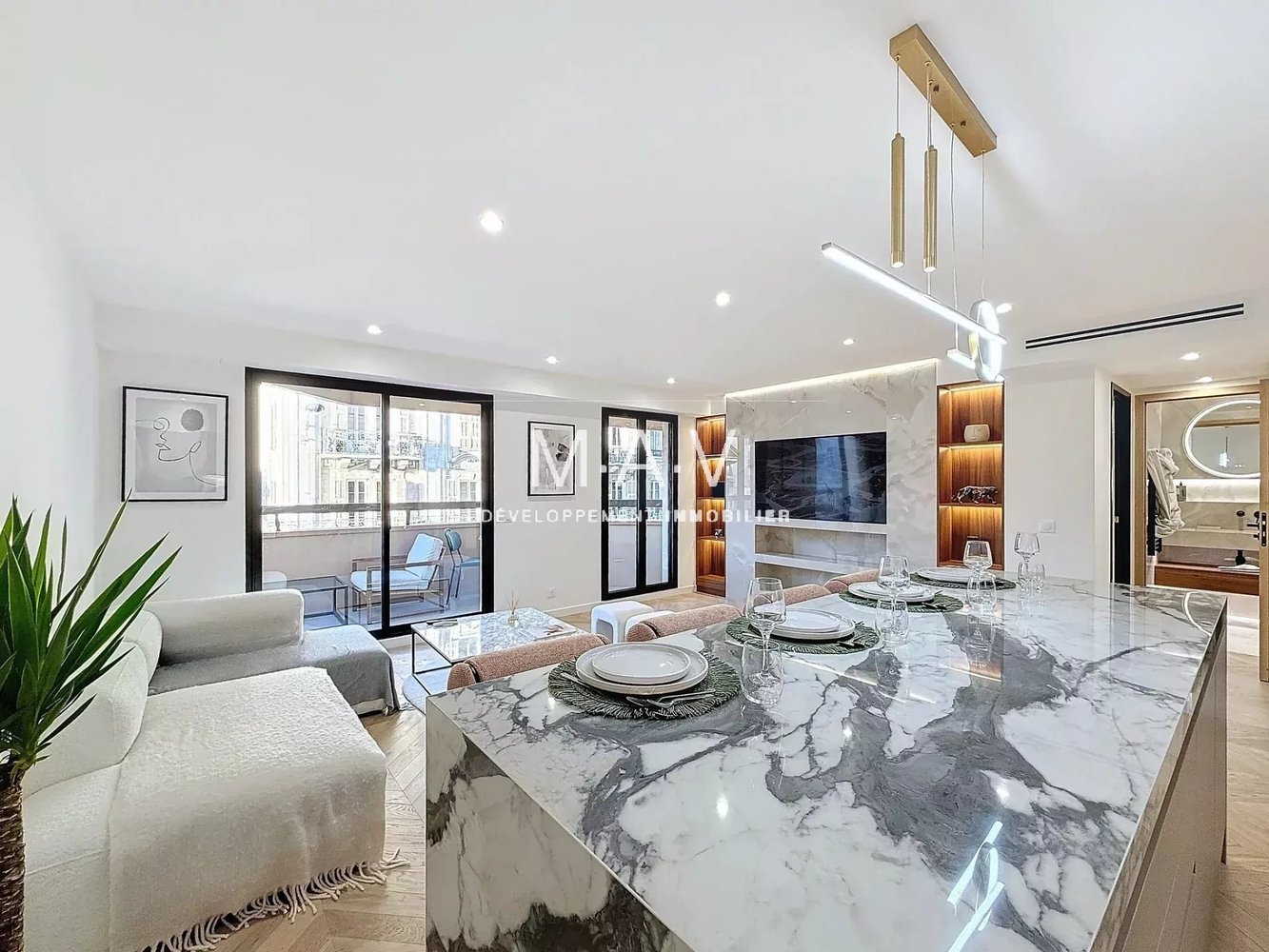 Property photo in Carre d'Argent