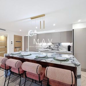 Property in Carre d'Argent