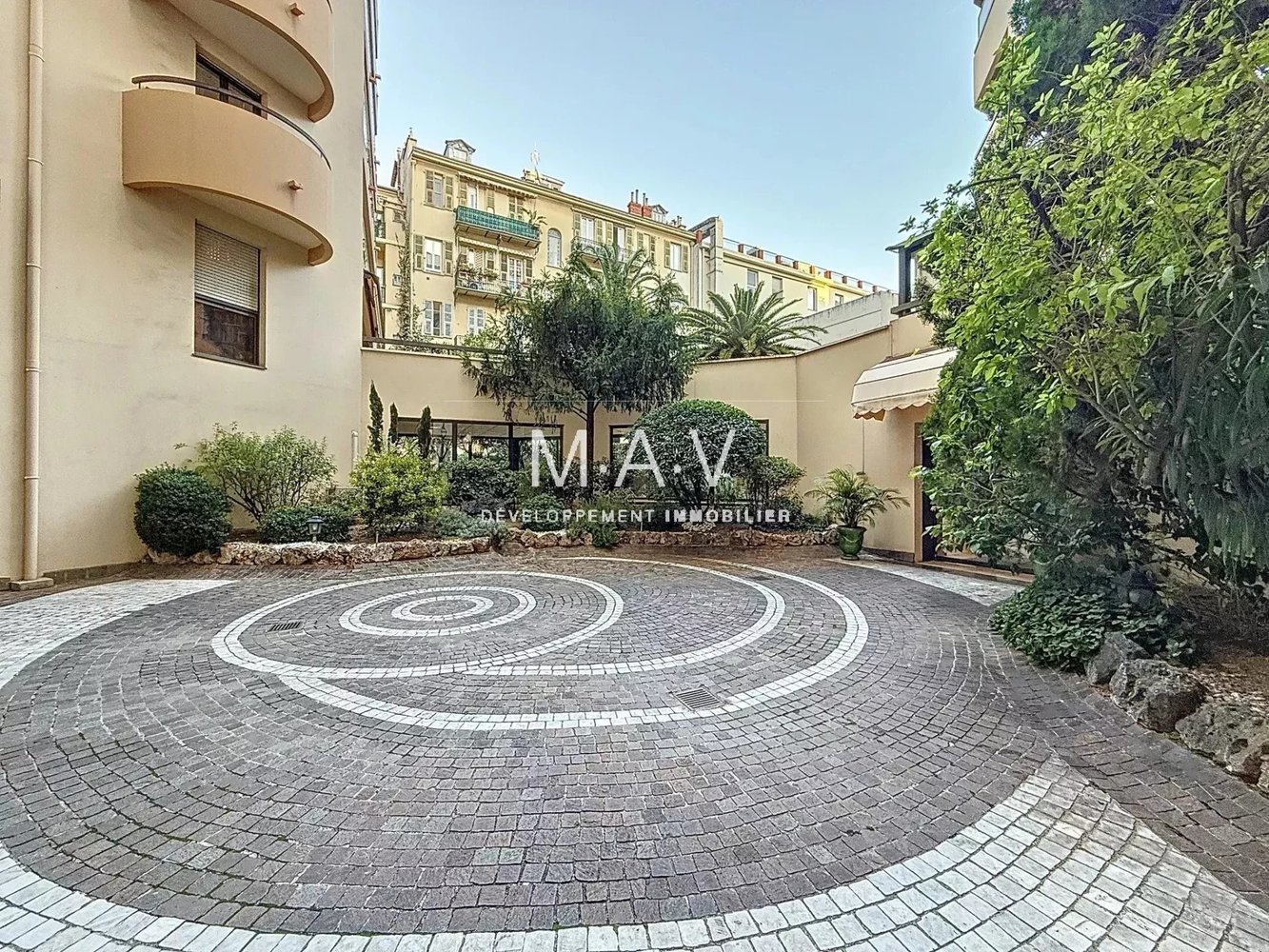 Property photo in Carre d'Argent