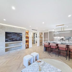 Property in Carre d'Argent