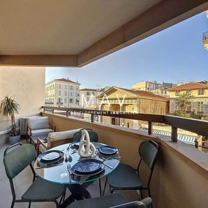 Property in Carre d'Argent