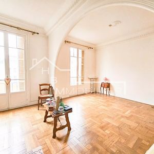 Property in Carre d'Argent