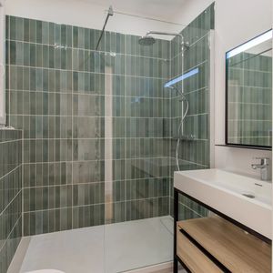 Property in Carre d'Or