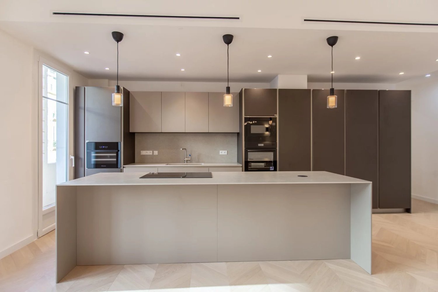 Property photo in Carre d'Or