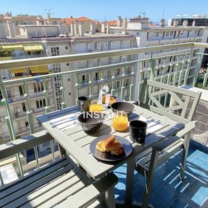 Property in Carre d'Or