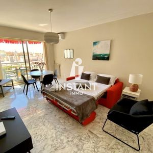 Property in Carre d'Or