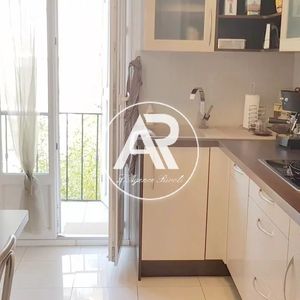 Property in Carre d'Or