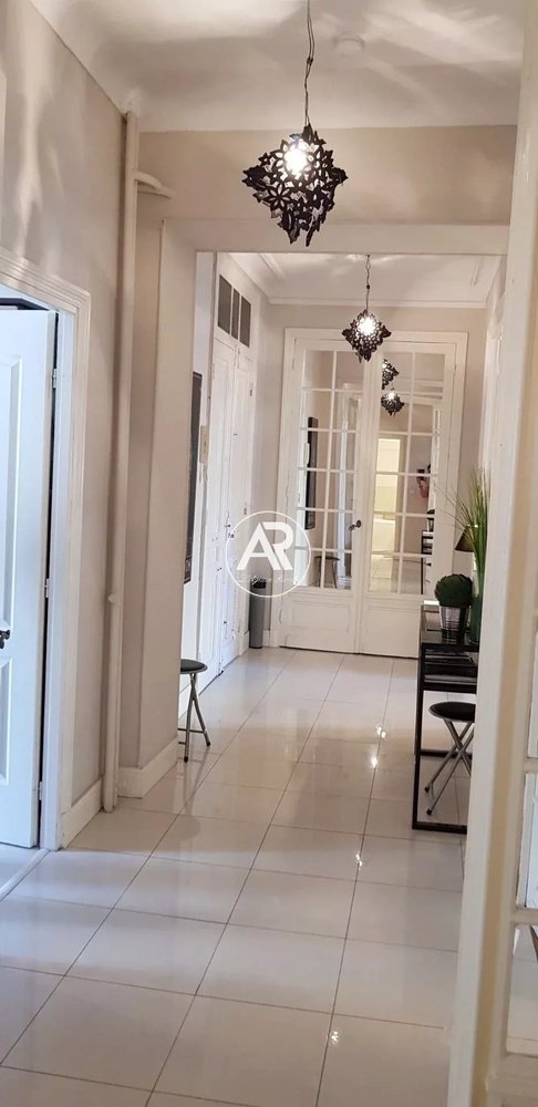 Property photo in Carre d'Or