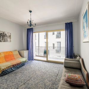 Property in Carre d'Or