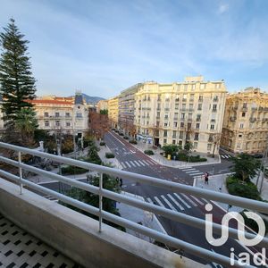 Property in Carre d'Or