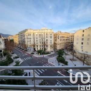 Property in Carre d'Or