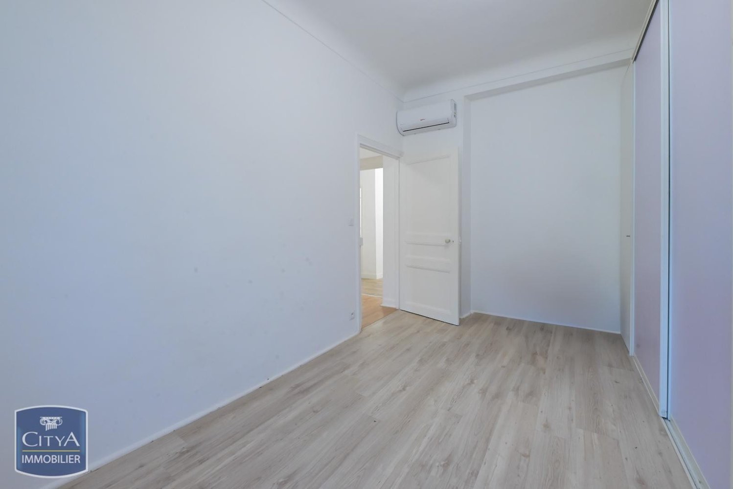 Property photo in Carre d'Or