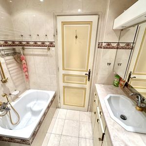 Property in Musicians Quarter