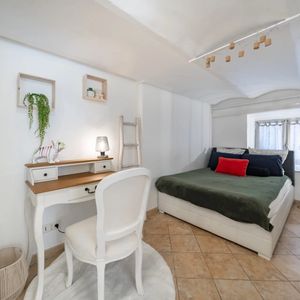 Property in Musicians Quarter