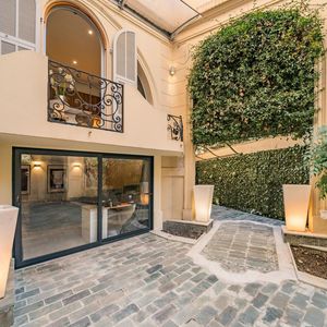 Property in Musicians Quarter