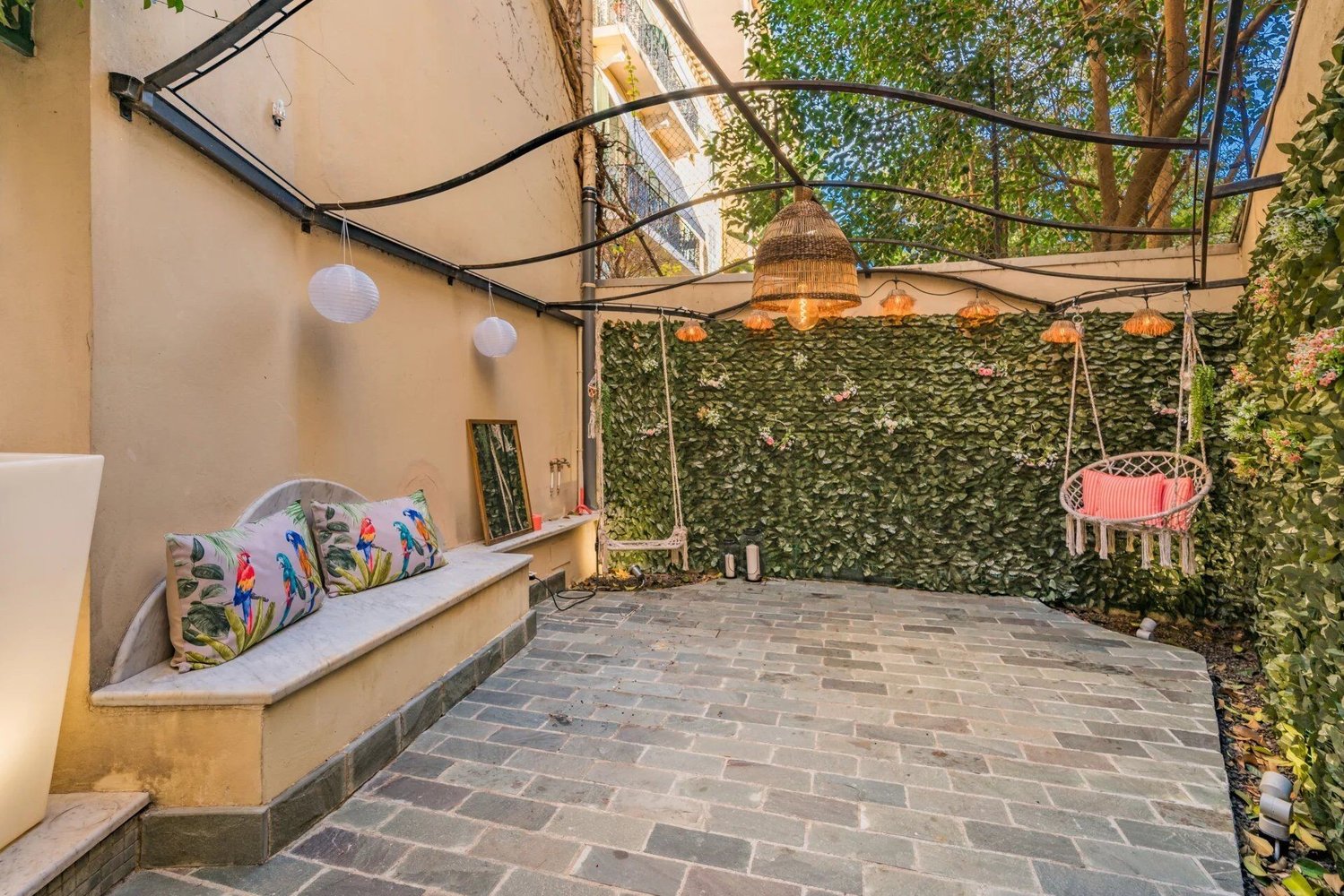 Property photo in Musicians Quarter