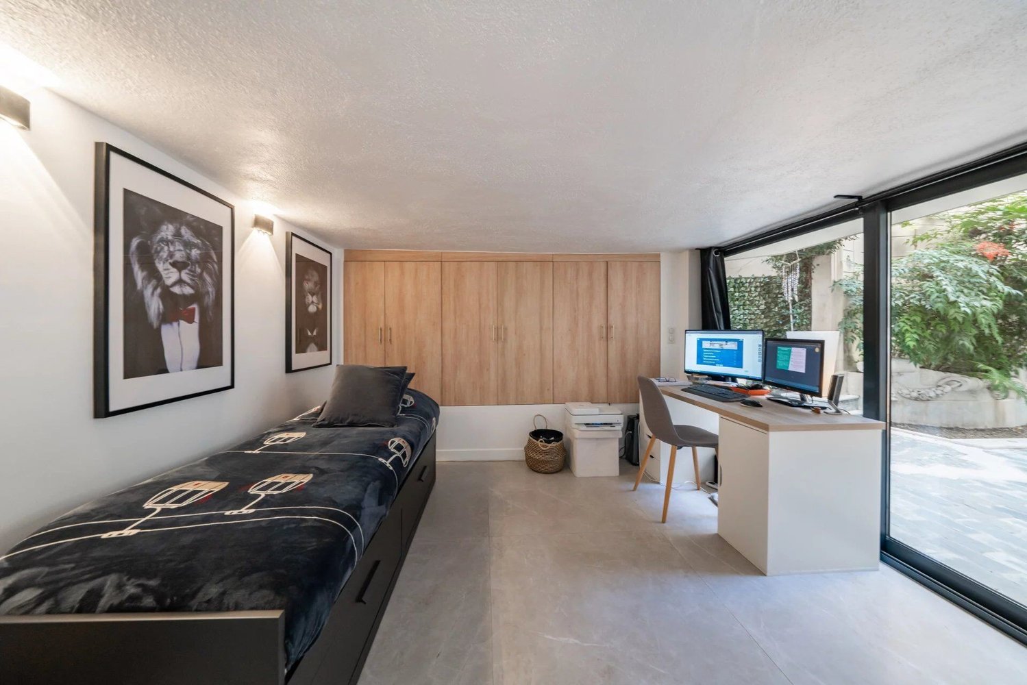 Property photo in Musicians Quarter