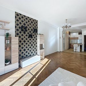 Property in Musicians Quarter