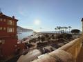 Thumbnail photo