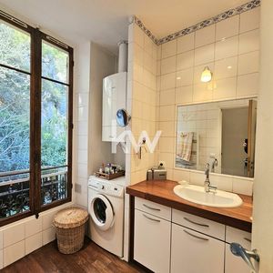 Property in Old Town