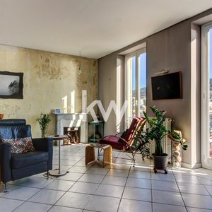 Property in Old Town