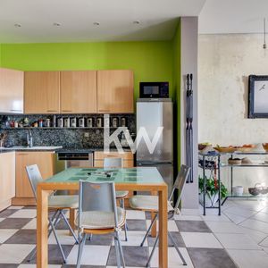 Property in Old Town