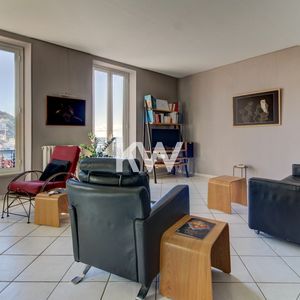 Property in Old Town