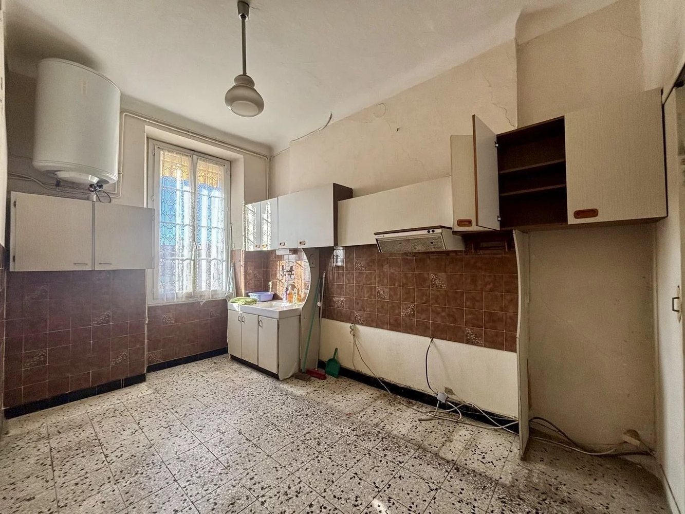 Property photo in Port