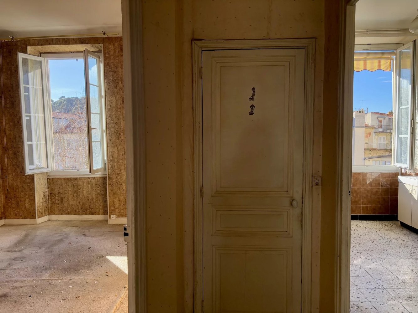 Property photo in Port