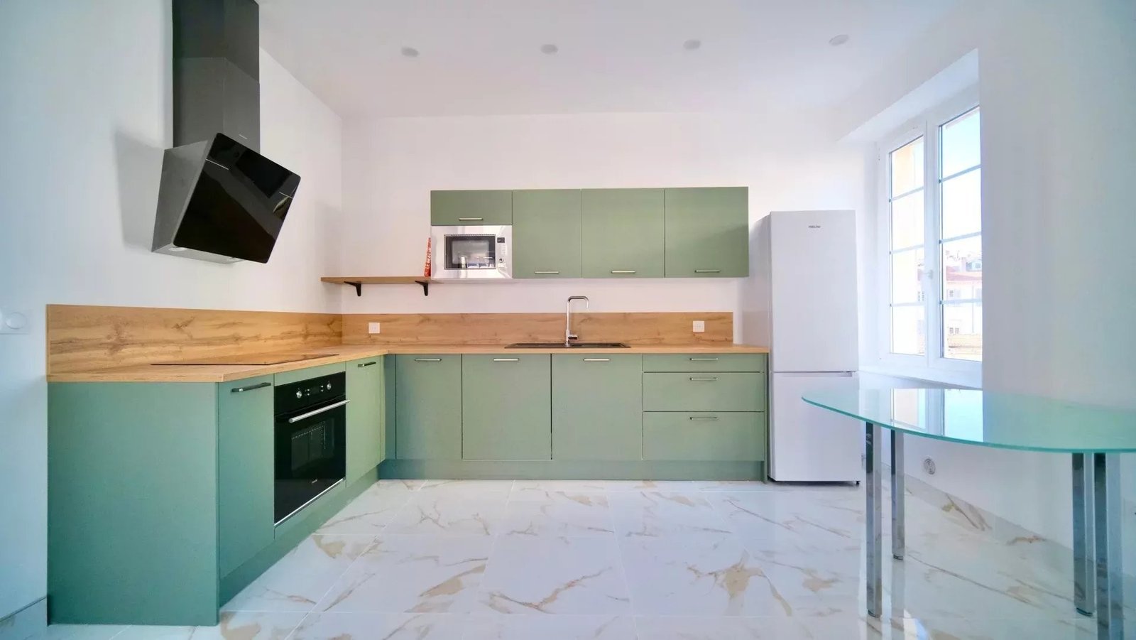 Property photo in Port