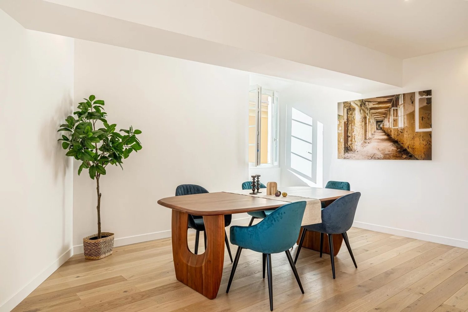 Property photo in Port