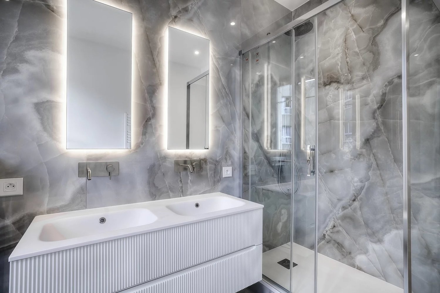 Property photo in Port