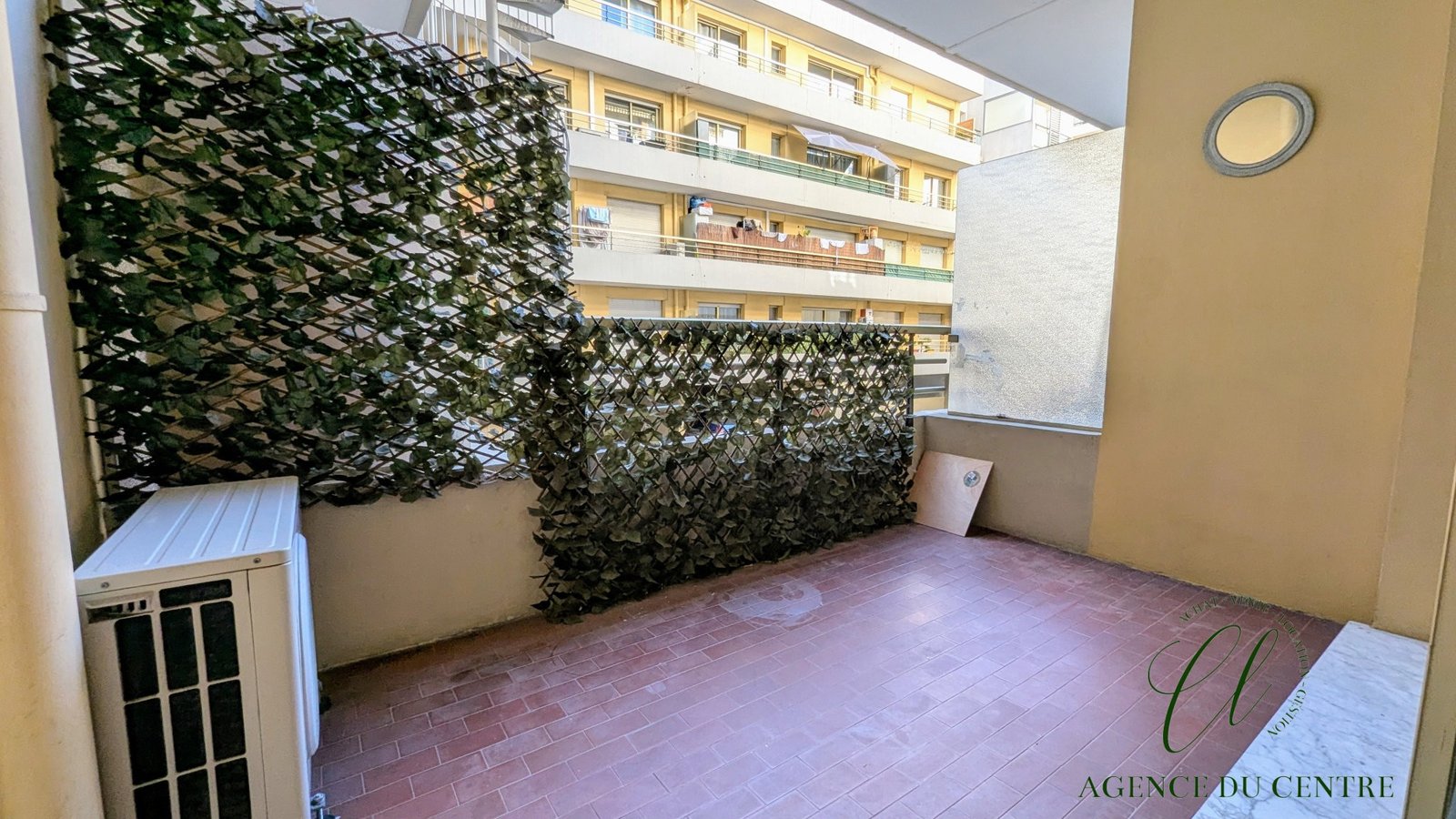 Property photo in Port