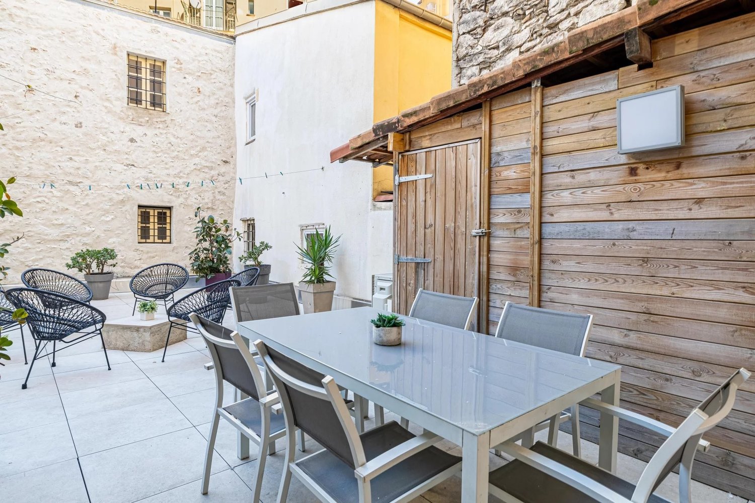 Property photo in Port