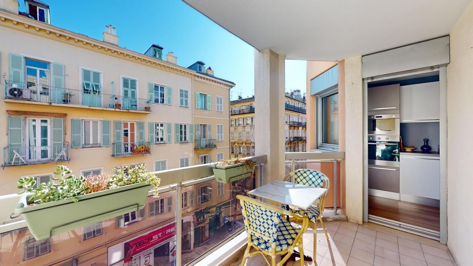 Property photo in Port