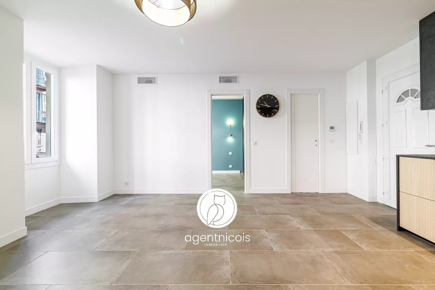 Property photo in Port