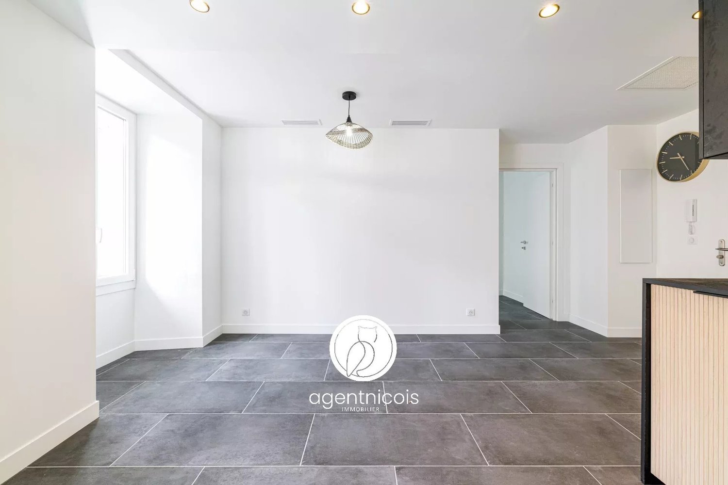 Property photo in Port