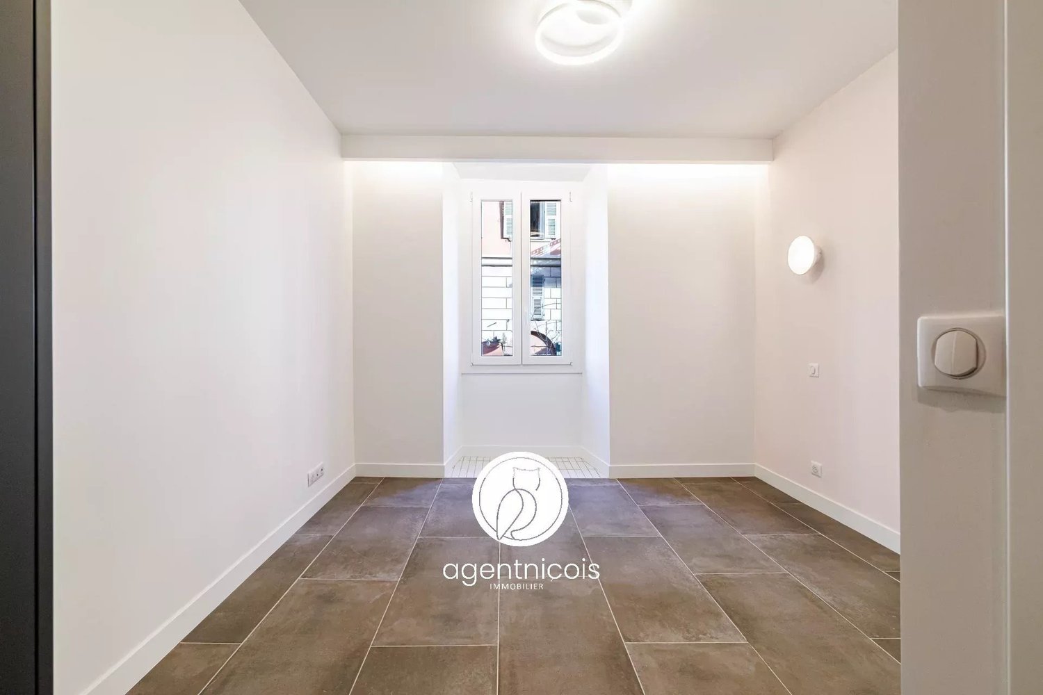 Property photo in Port