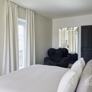 Property in Carre d'Argent