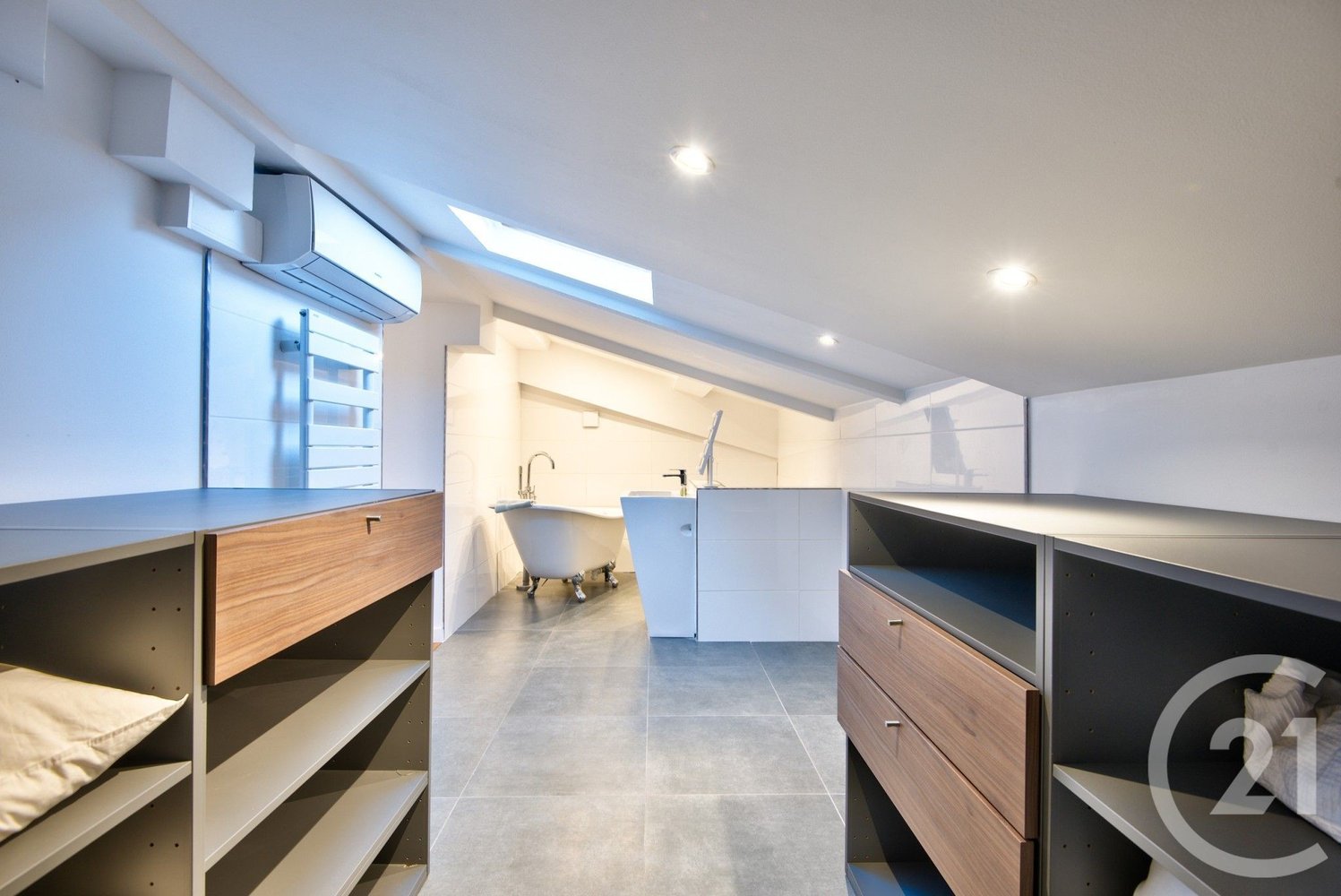 Property photo in Carre d'Argent