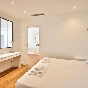 Property in Carre d'Argent