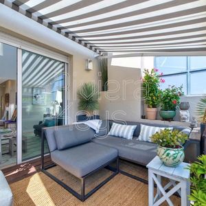 Property in Carre d'Argent